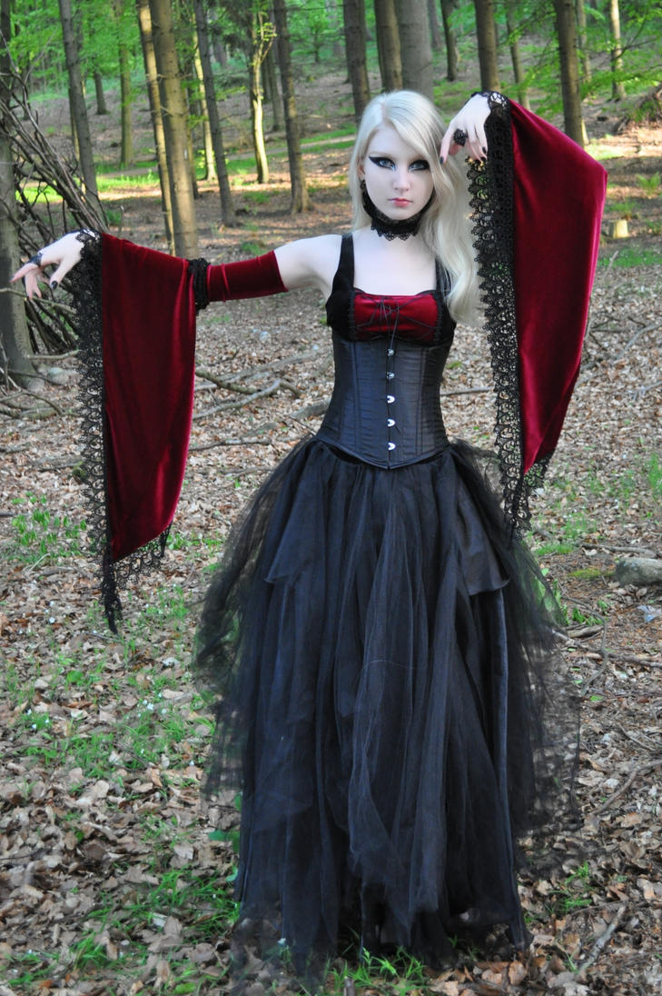 Gothic Girl Long Blonde Hair Black Dress Parasol Get