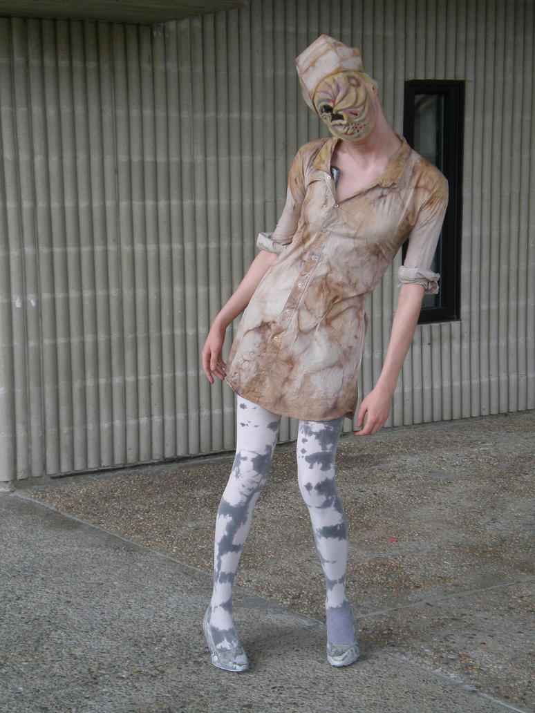 Silent Hill Nurse Cosplay (Photoshoot) by danidarkan on 