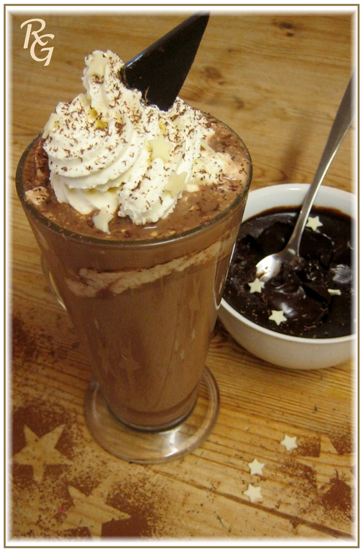 hot_chocolate_by_catlerhyne-d5wi5qj.png